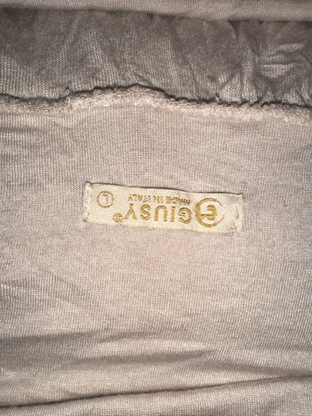 Crinkle pants in Taupe with High Waist - Picture 4 of 4
